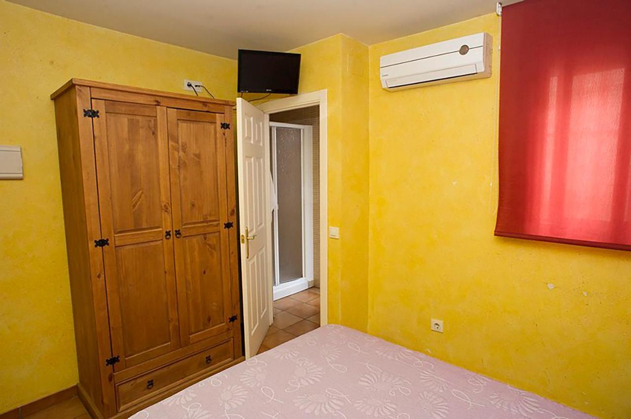Hostal Velarde 탈라베라 데 라 레이나 외부 사진